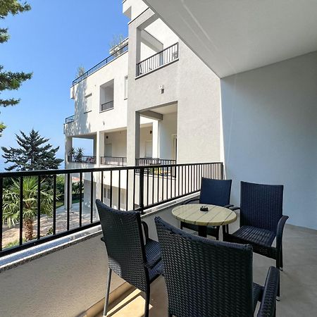 Apartments Maris Baška Voda Exterior foto